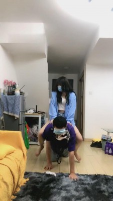 【婉婉】大学生S运动后的白棉袜羞辱 bf1482 套路资料库 第3张