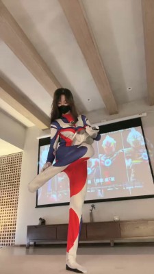 【禾末】cosplay-女超人VS外星人 bf20163_HD绳艺资源网