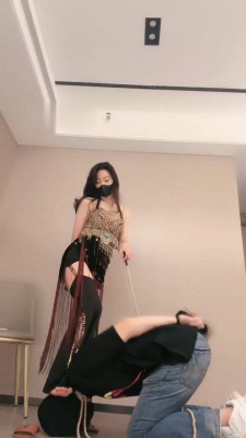 【禾未】女神诱惑调-重度刑虐抽打狗_HD绳艺资源网