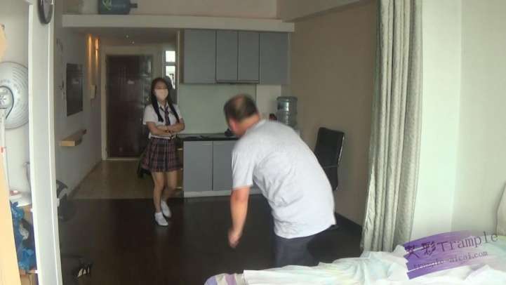 女学生杀人魔_HD绳艺资源网